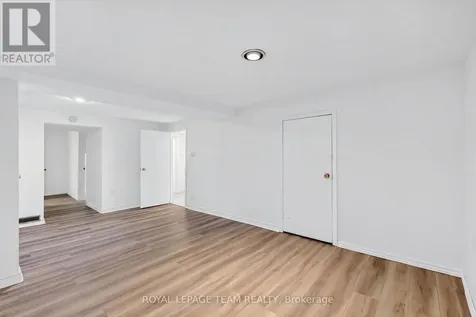 131 Acacia Avenue Ottawa ON K1M 0R2