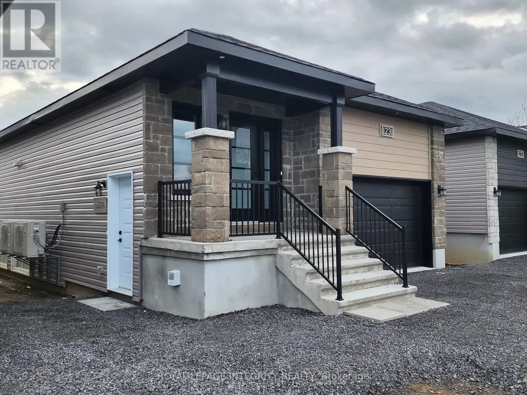 1231 Montblanc Crescent Russell ON K0A 1W0