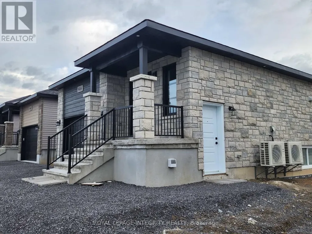 1233 Montblanc Crescent Russell ON K0A 1W0