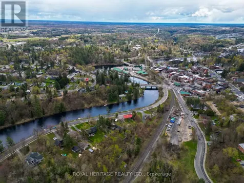 51 Robert Street Bracebridge ON P1L 2B9