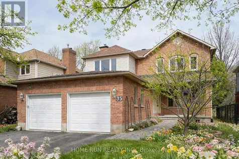 35 Weslock Way Ottawa ON K2K 2K3