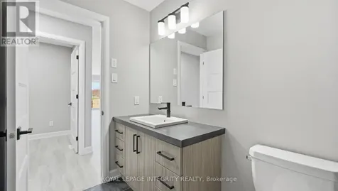 1231 Montblanc Crescent Russell ON K0A 1W0