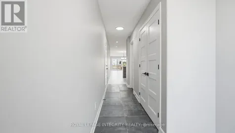 1231 Montblanc Crescent Russell ON K0A 1W0