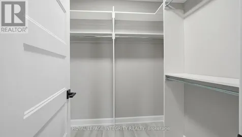 1229 Montblanc Crescent Russell ON K0A 1W0