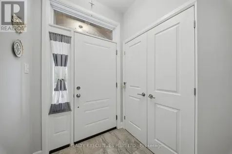 405 Voyageur Place West Russell ON K0A 1W0