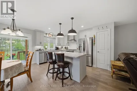 405 Voyageur Place West Russell ON K0A 1W0