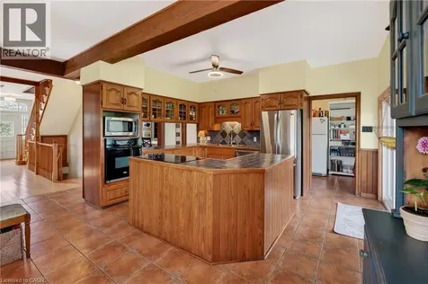 2266 Pettit Road Fort Erie ON L2A 5M4
