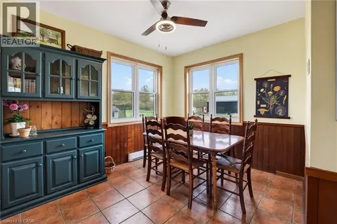 2266 Pettit Road Fort Erie ON L2A 5M4