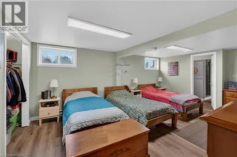 2266 Pettit Road Fort Erie ON L2A 5M4
