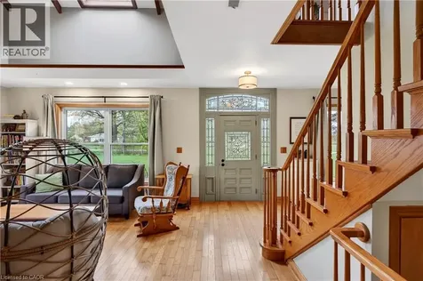 2266 Pettit Road Fort Erie ON L2A 5M4