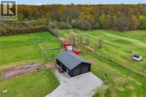 2266 Pettit Road Fort Erie ON L2A 5M4
