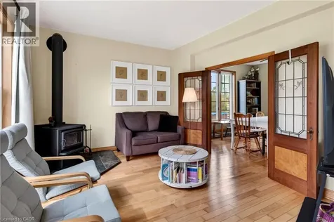 2266 Pettit Road Fort Erie ON L2A 5M4