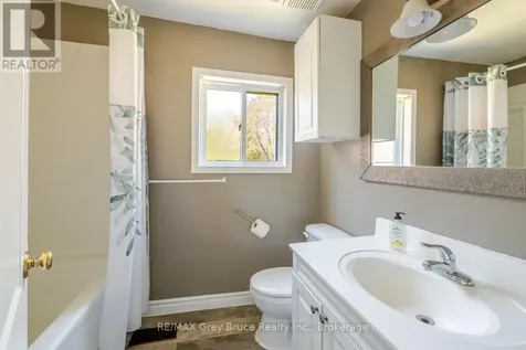 206 Lindsay Road 30 Northern Bruce Peninsula ON N0H 1Z0
