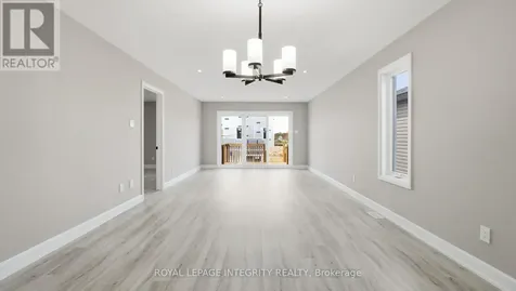 1233 Montblanc Crescent Russell ON K0A 1W0