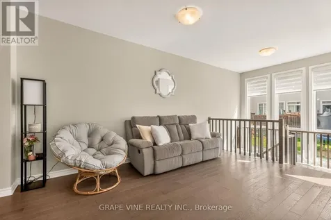 834 Cedar Creek Drive Ottawa ON K1T 0N6