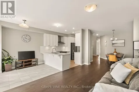 834 Cedar Creek Drive Ottawa ON K1T 0N6
