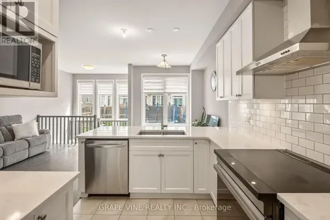 834 Cedar Creek Drive Ottawa ON K1T 0N6