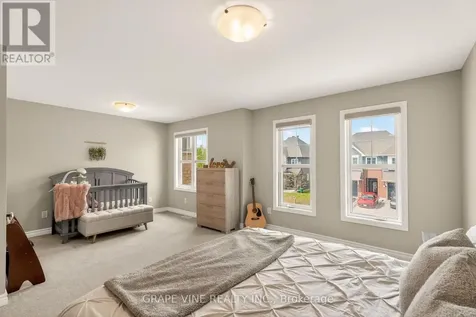 834 Cedar Creek Drive Ottawa ON K1T 0N6