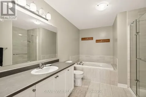 834 Cedar Creek Drive Ottawa ON K1T 0N6
