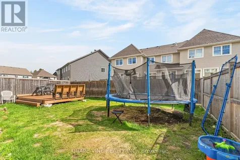 834 Cedar Creek Drive Ottawa ON K1T 0N6