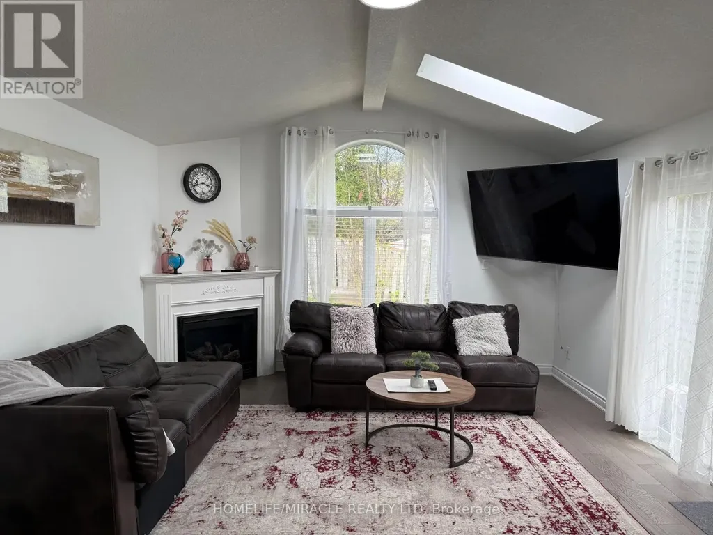 100 Anglerock Drive Cambridge ON N1T 1L9