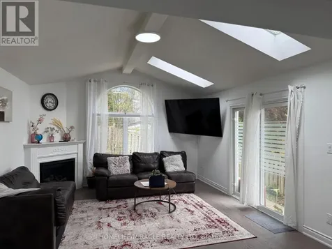 100 Anglerock Drive Cambridge ON N1T 1L9
