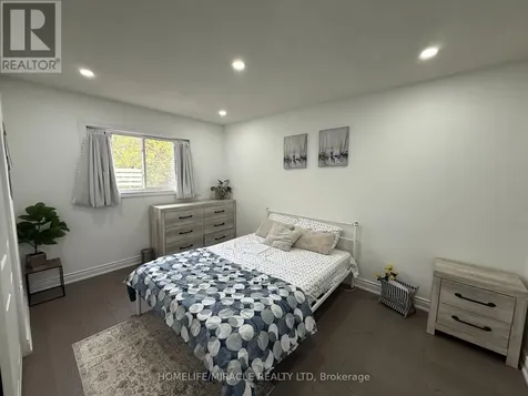 100 Anglerock Drive Cambridge ON N1T 1L9