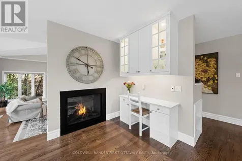 42 Hampel Crescent Ottawa ON K2S 1E4