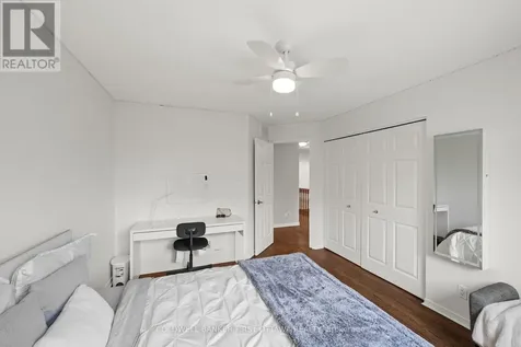 42 Hampel Crescent Ottawa ON K2S 1E4