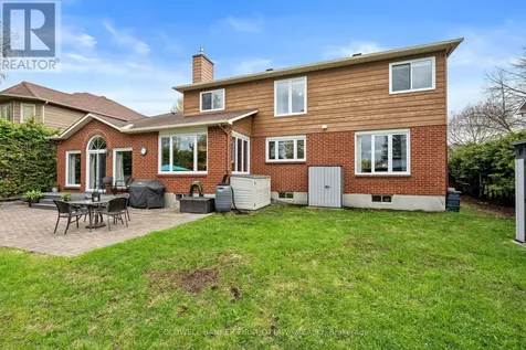 42 Hampel Crescent Ottawa ON K2S 1E4