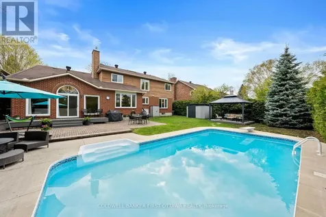 42 Hampel Crescent Ottawa ON K2S 1E4