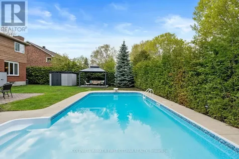 42 Hampel Crescent Ottawa ON K2S 1E4
