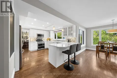 42 Hampel Crescent Ottawa ON K2S 1E4