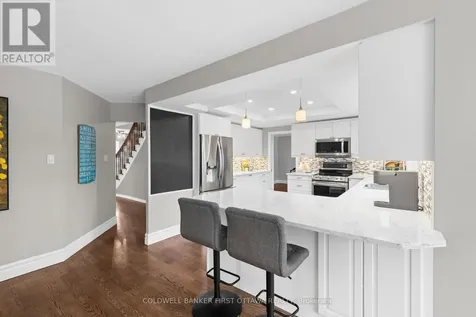 42 Hampel Crescent Ottawa ON K2S 1E4