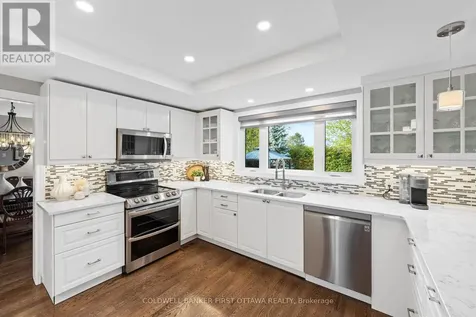 42 Hampel Crescent Ottawa ON K2S 1E4
