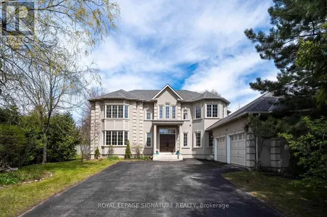 250 Laurentian Boulevard Vaughan ON L6A 2V3