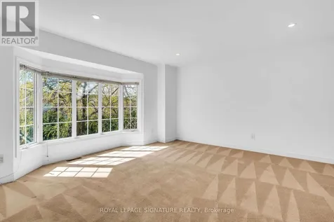 250 Laurentian Boulevard Vaughan ON L6A 2V3