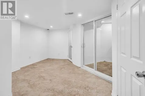 250 Laurentian Boulevard Vaughan ON L6A 2V3
