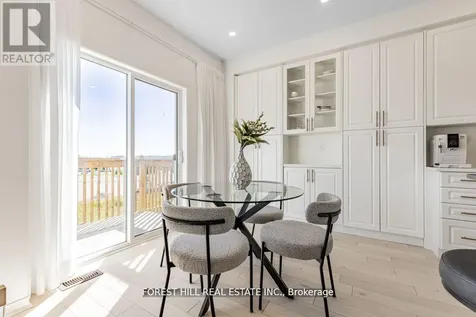 16 Hartney Drive Richmond Hill ON L4S 0J8