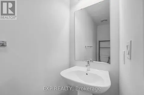 555 William Graham Drive Aurora ON L4G 7C4
