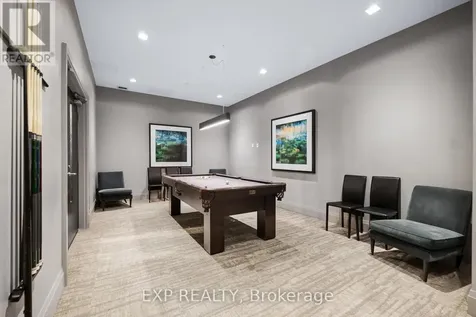 555 William Graham Drive Aurora ON L4G 7C4