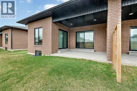 658 Lily Mac Boulevard Windsor ON N9E 0B1