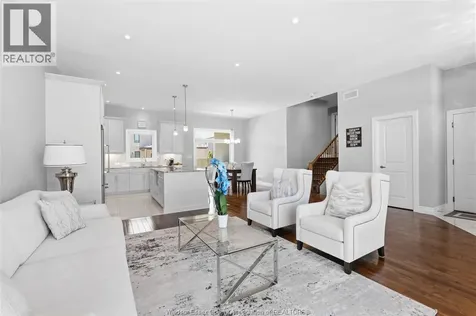 946 Westwood Lakeshore ON N8L 1G5