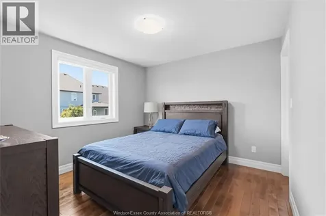 946 Westwood Lakeshore ON N8L 1G5