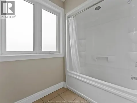 1274 Deer Run Trail Lakeshore ON N0R 1A0