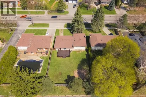 194 Fiddlers Green Road Ancaster ON L9G 1W6