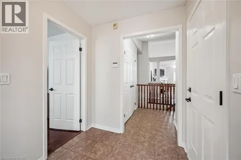 44 Mcnichol Drive Cambridge ON N1P 1C9