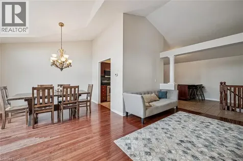 44 Mcnichol Drive Cambridge ON N1P 1C9