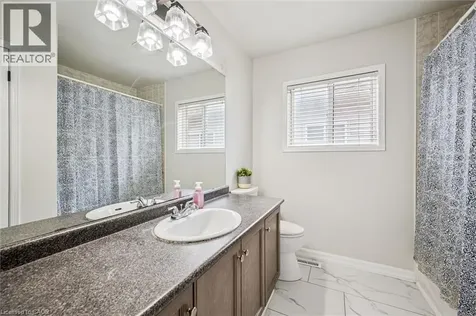 44 Mcnichol Drive Cambridge ON N1P 1C9
