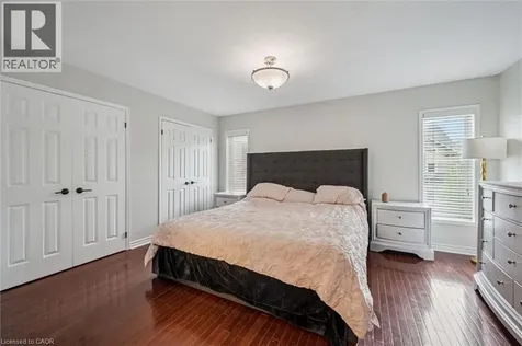 44 Mcnichol Drive Cambridge ON N1P 1C9